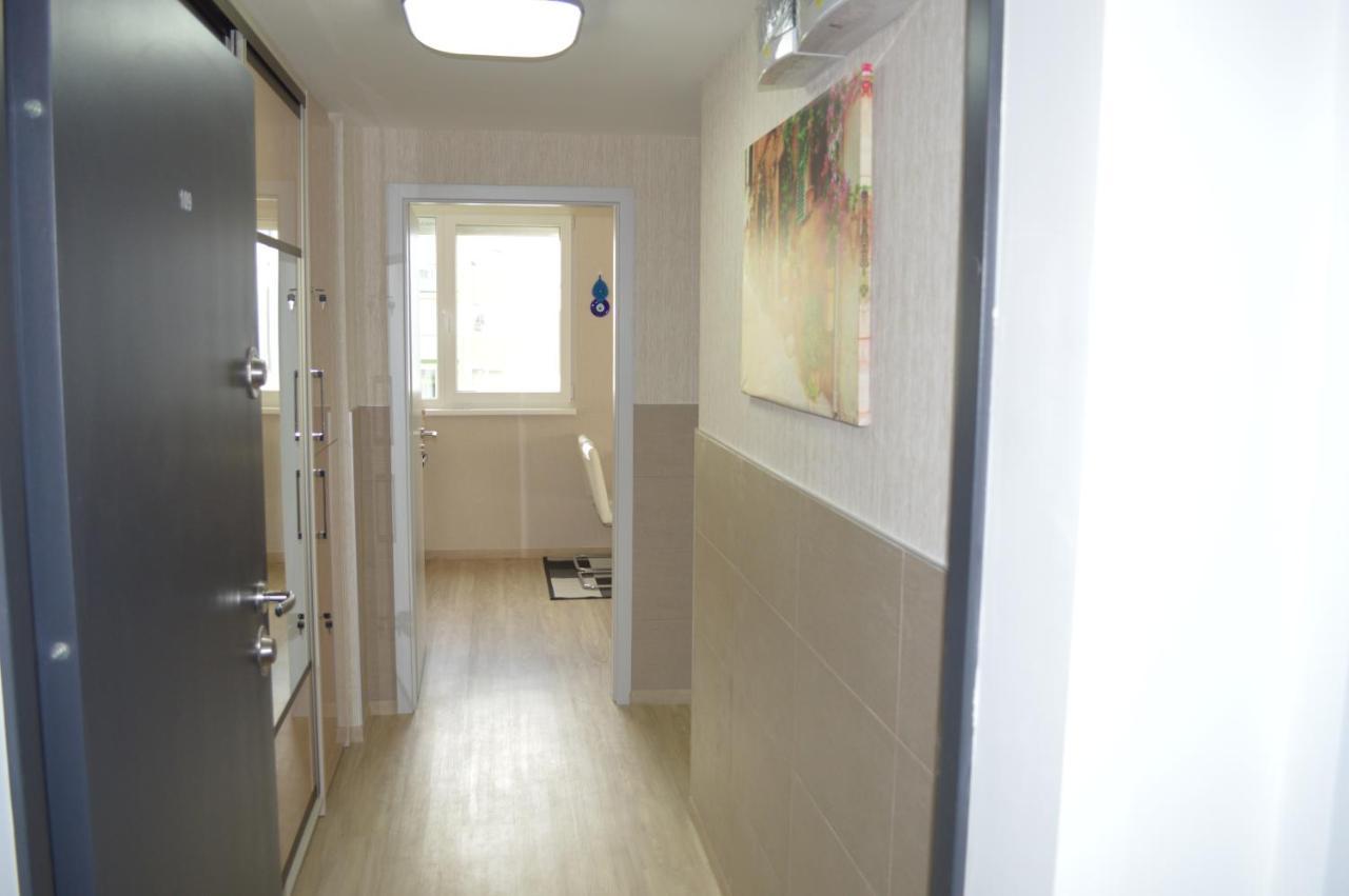 Siofok Ezuestpart Granada 2 Koezvetlen Vizparti Apartman Apartment Ngoại thất bức ảnh